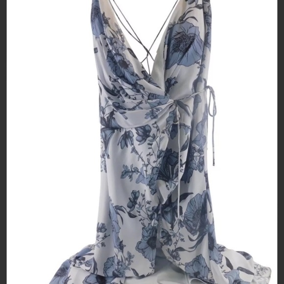 Fame And Partners Beckham Floral Ruffle Maxi Dress Pink Size 4 $249 MSRP - Picture 13 of 13